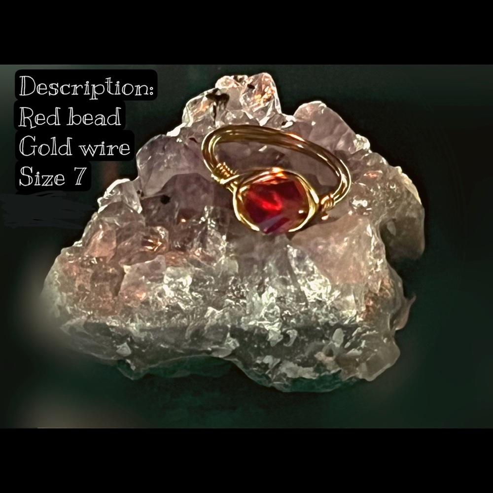 RED AND GOLD RING! - Picture 1 of 2